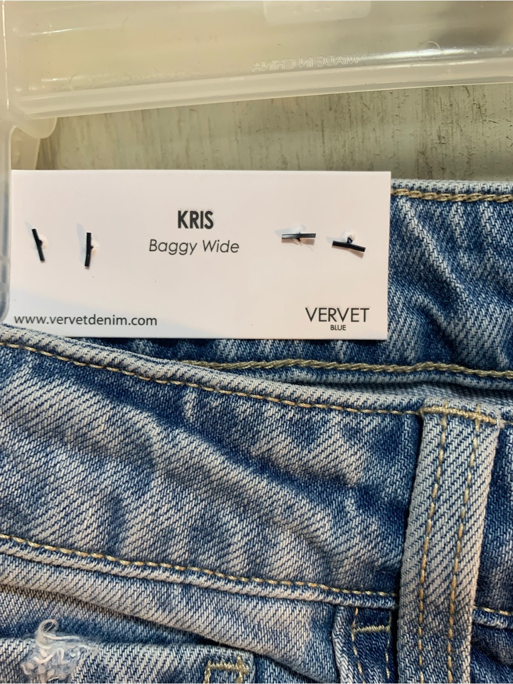 Vervet Light Blue Wide-Leg Women's Jeans - Classic Casual - Picture 5 of 12